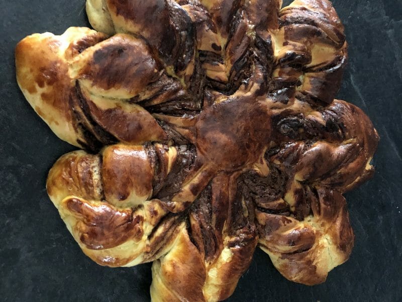 Cliquez pour zoomer ! Brioche étoilée au Nutella Thermomix par sandrine_259