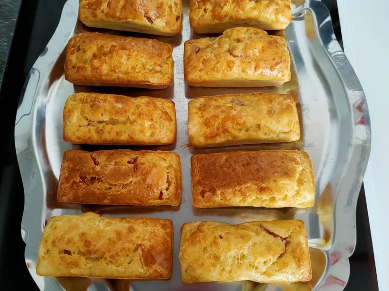 Cliquez pour zoomer ! Cake chèvre, noisettes et lardons Thermomix par aurore_142