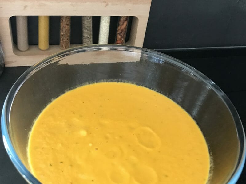 Cliquez pour zoomer ! Velouté de carottes et poivrons rouges Thermomix par vauttier