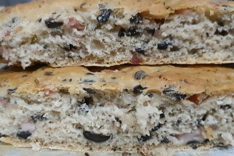 Cliquez pour zoomer ! Fougasse olives et lardons Thermomix par maurine_11