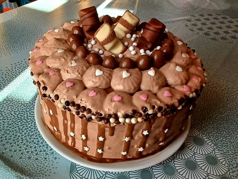 Cliquez pour zoomer ! Layer cake Kinder Bueno Thermomix par anastasiamimilolo