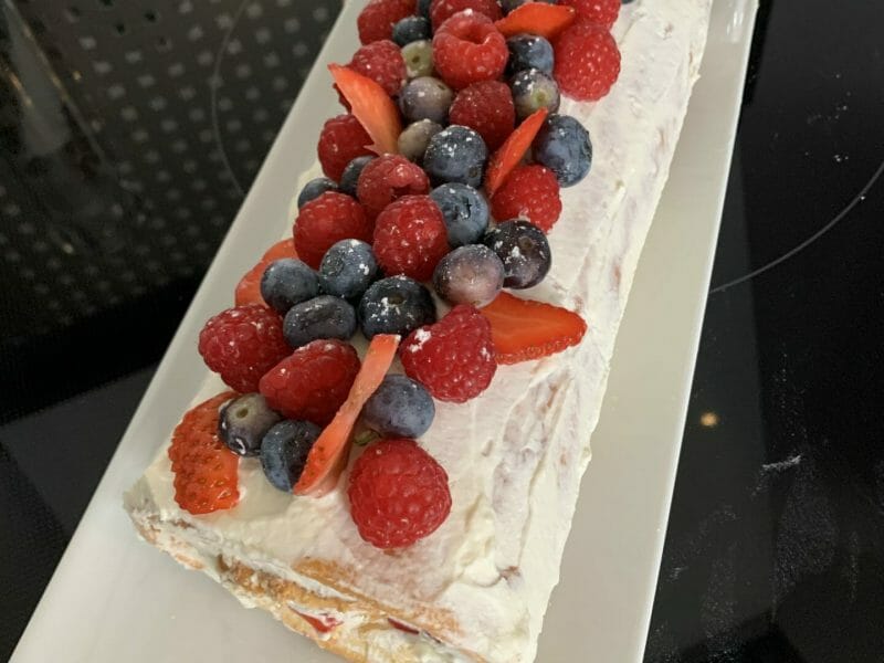 Cliquez pour zoomer ! Fraisier roulé Thermomix par leadnot