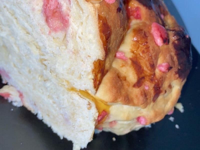 Cliquez pour zoomer ! Brioche aux pralines roses Thermomix par oceanesisko