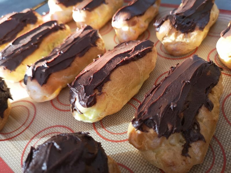 Cliquez pour zoomer ! Éclairs fraises chantilly Thermomix par Cahuet