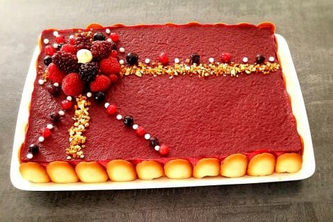 Cliquez pour zoomer ! Bavarois aux framboises Thermomix par celine49250