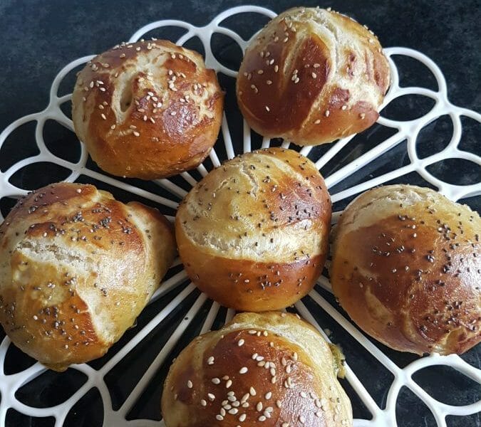 Cliquez pour zoomer ! Mauricette – Petits pains alsaciens Thermomix par Estelle1971