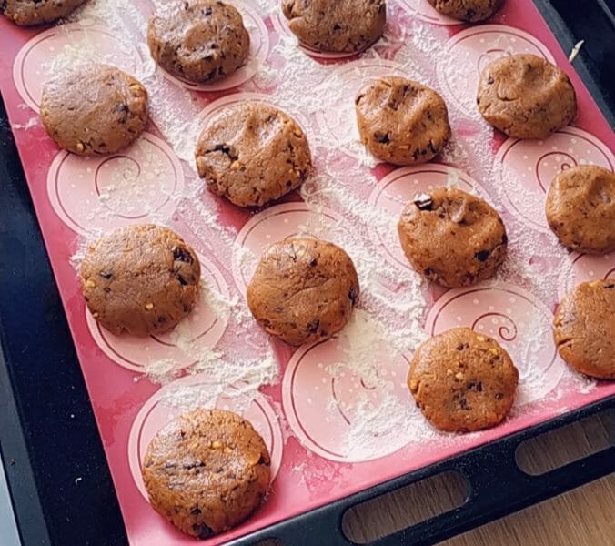 Cliquez pour zoomer ! Cookies beurre de cacahuète et pépites de chocolat Thermomix par delphinecinq