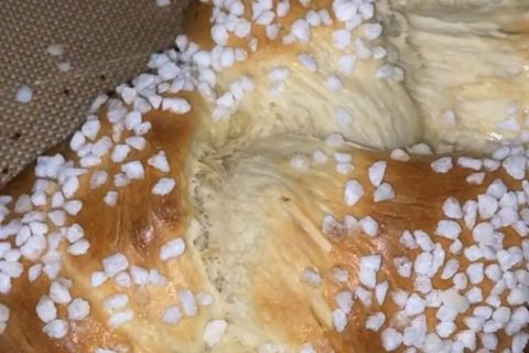 Cliquez pour zoomer ! Brioche tressée à la mie filante Thermomix par manny_26