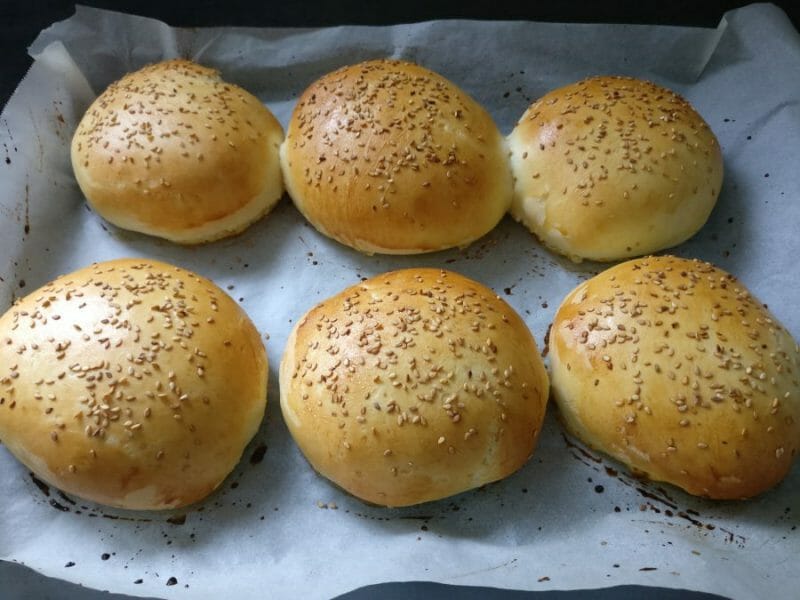 Cliquez pour zoomer ! Pains hamburger Thermomix par JoJo1604