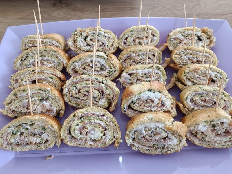 Cliquez pour zoomer ! Roulé aux courgettes et au saumon fumé Thermomix par morgane_132