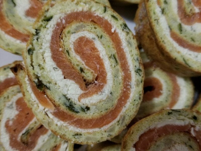 Cliquez pour zoomer ! Roulé aux courgettes et au saumon fumé Thermomix par marie-eric
