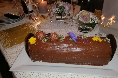 Cliquez pour zoomer ! Bûche Ferrero Rocher Thermomix par fafa2608