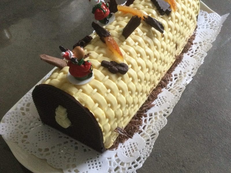 Cliquez pour zoomer ! Roulé à la mangue Thermomix par Titine45