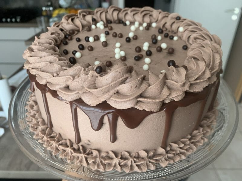 Cliquez pour zoomer ! Layer cake Kinder Bueno Thermomix par saimas