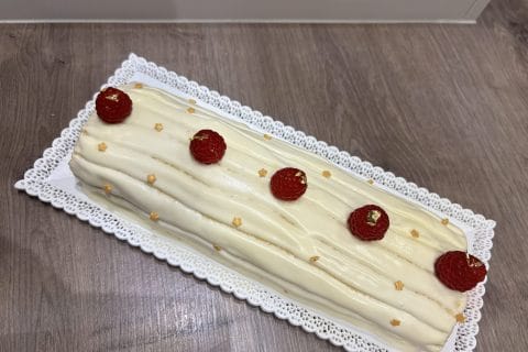 Bûche de Noël framboises et chocolat blanc Thermomix par saimas