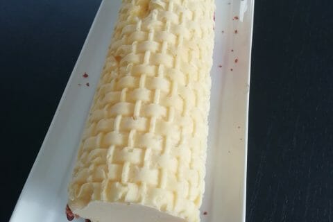 Cliquez pour zoomer ! Bûche glacée mangue et framboise Thermomix par Lucie3349