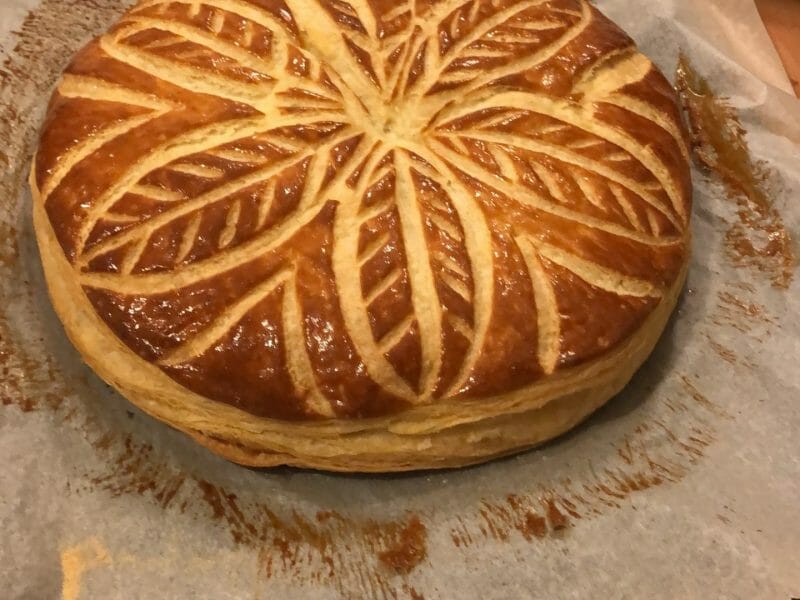 Cliquez pour zoomer ! Galette des rois à la frangipane Thermomix par lilauro