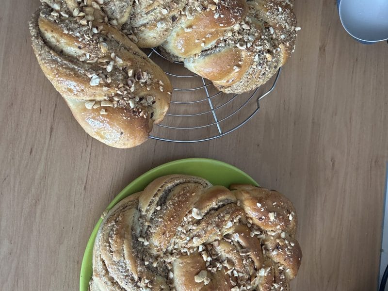 Cliquez pour zoomer ! Brioche tressée aux noisettes Thermomix par lilauro