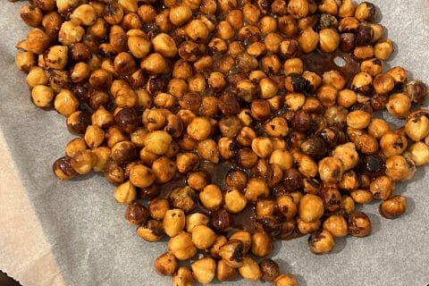 Cliquez pour zoomer ! Bûche pralinée aux éclats de noisettes caramélisés Thermomix par alix13