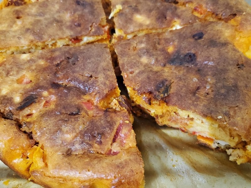 Cliquez pour zoomer ! Cake chorizo, poivrons et feta Thermomix par maga9