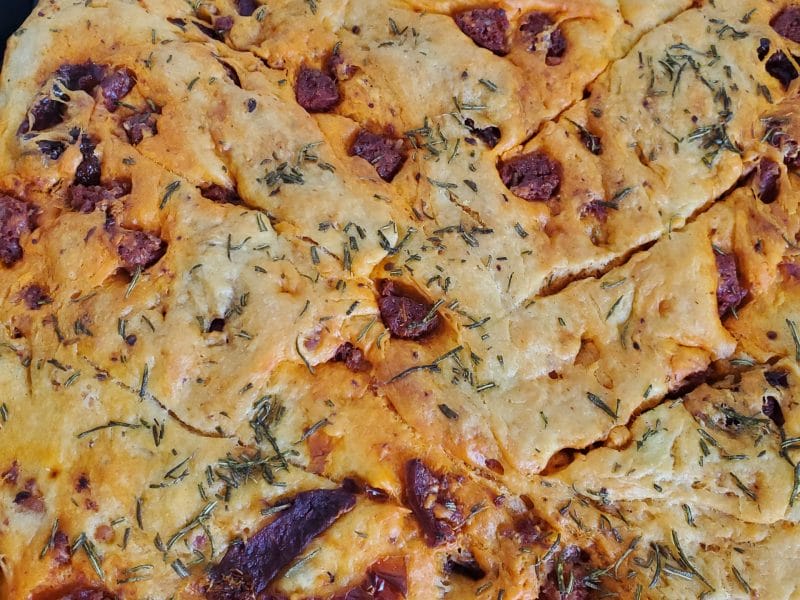 Cliquez pour zoomer ! Fougasse au chorizo et tomates séchées Thermomix par maga9