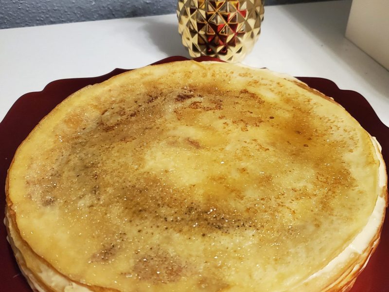 Cliquez pour zoomer ! Gâteau de crêpes à la vanille – Mille crepe cake Thermomix par maga9