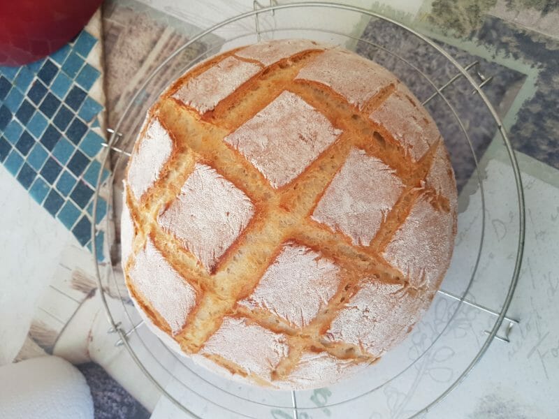 Cliquez pour zoomer ! Pain Cocotte Thermomix par titifef