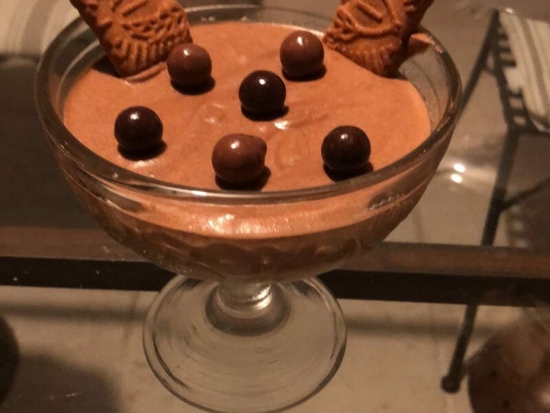 Cliquez pour zoomer ! Mousse chocolat et spéculoos Thermomix par burki04