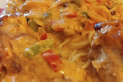 Cliquez pour zoomer ! Poulet à la crème de poivrons Thermomix par mariepierrecuisine