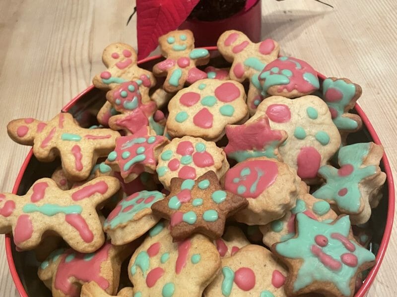 Cliquez pour zoomer ! Bonhommes en pain d’épices Thermomix par SCSC