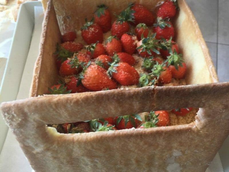 Cliquez pour zoomer ! Fraisier Thermomix par SCSC