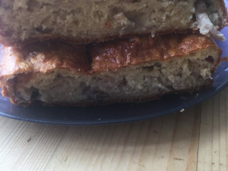 Cliquez pour zoomer ! Cake chèvre, noisettes et lardons Thermomix par SCSC