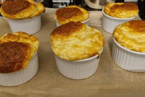Cliquez pour zoomer ! Soufflé au camembert et calvados Thermomix par letopchef