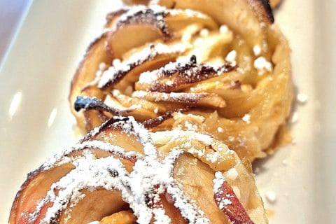 Cliquez pour zoomer ! Roses feuilletées aux pommes Thermomix par mrx380