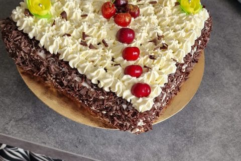 Cliquez pour zoomer ! Bûche forêt noire Thermomix par marieclaude974