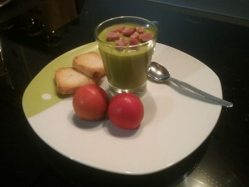 Cliquez pour zoomer ! Velouté de petits pois Thermomix par Menina31