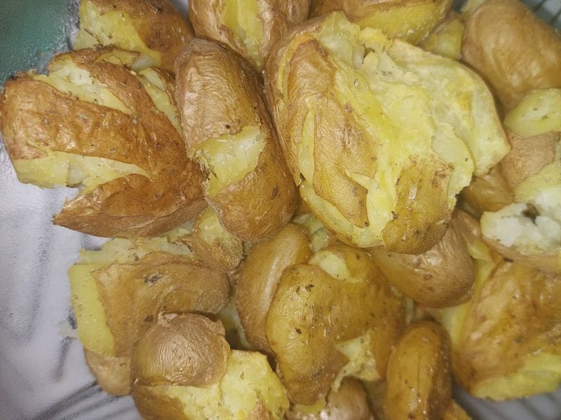 Cliquez pour zoomer ! Smashed potatoes Thermomix par Emydriase