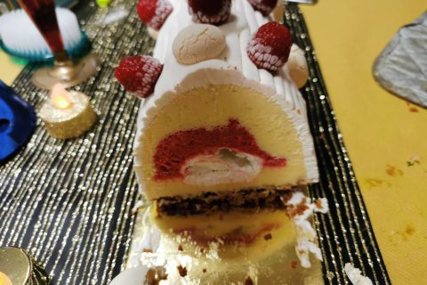 Cliquez pour zoomer ! Bûche glacée mangue et framboise Thermomix par suzyetsylvain