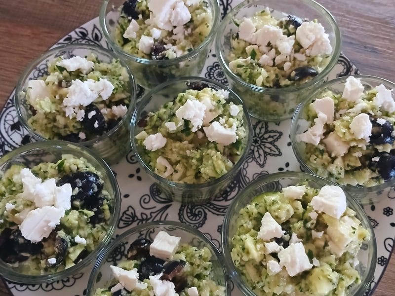 Cliquez pour zoomer ! Salade de courgettes à la feta Thermomix par Bamby