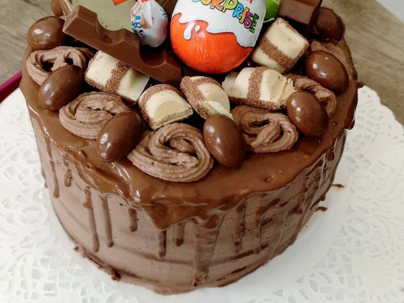 Cliquez pour zoomer ! Layer cake Kinder Bueno Thermomix par marineov