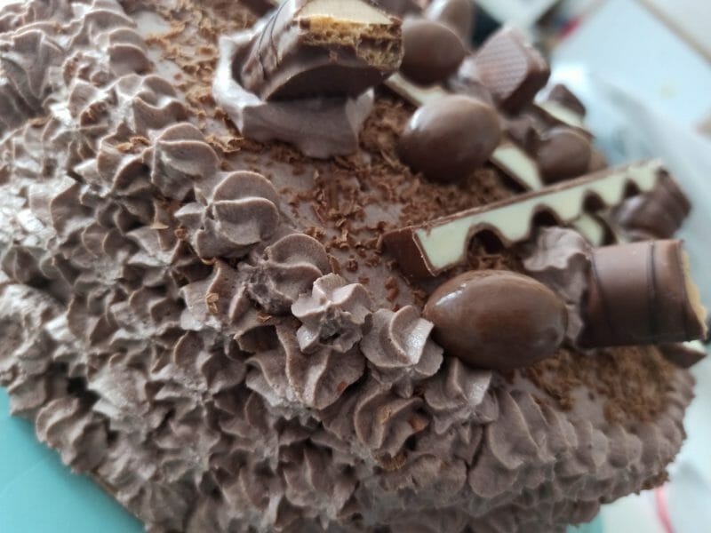 Cliquez pour zoomer ! Layer cake Kinder Bueno Thermomix par hisis33750