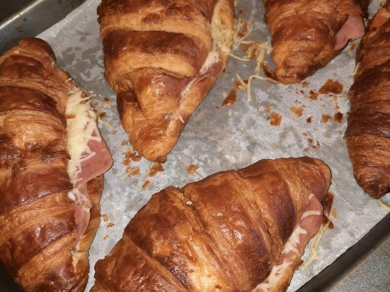 Cliquez pour zoomer ! Croissants au jambon Thermomix par saida_neyla