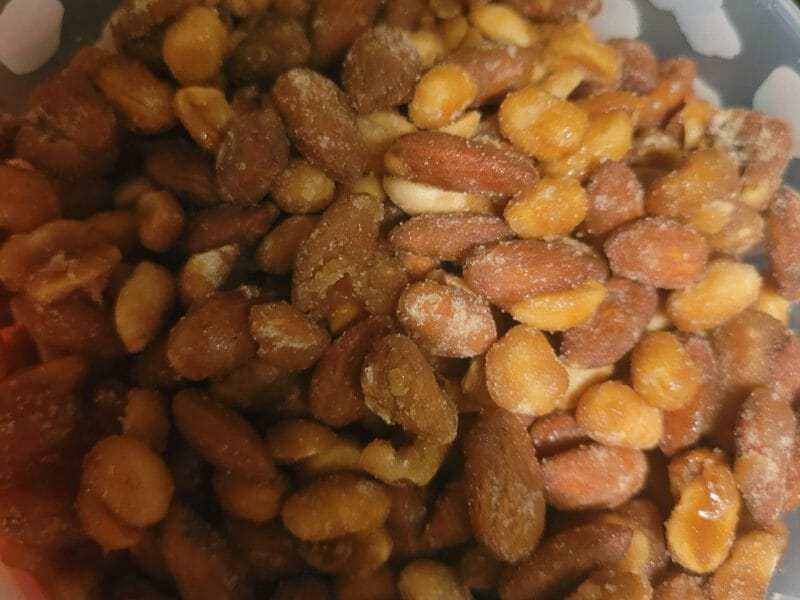Cliquez pour zoomer ! Amandes grillées à la cannelle et au miel Thermomix par jennifyse