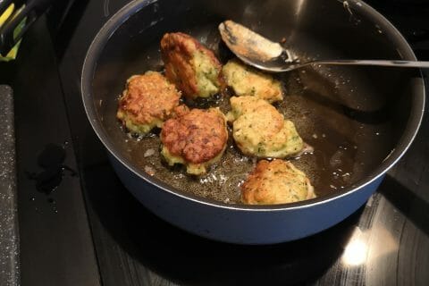 Cliquez pour zoomer ! Accras de crevettes Thermomix par julie_364