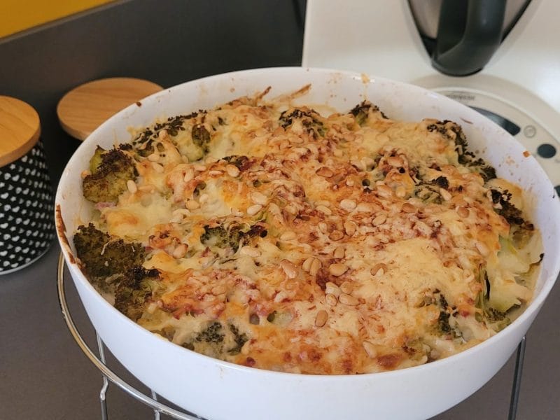 Cliquez pour zoomer ! Gratin de pommes de terre et brocolis Thermomix par Agathe RS
