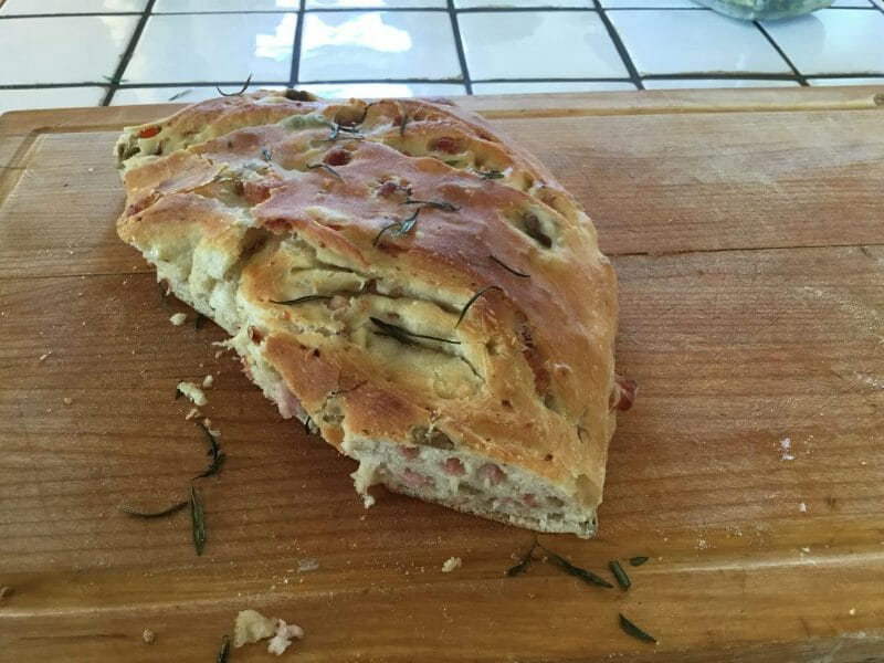 Cliquez pour zoomer ! Fougasse olives et lardons Thermomix par identifiantgourmand