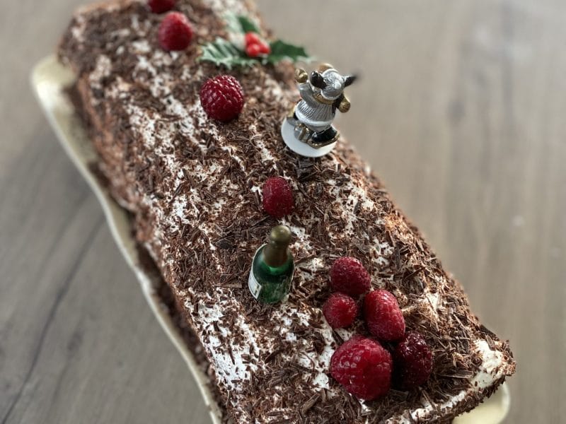Cliquez pour zoomer ! Bûche forêt noire Thermomix par Edith73
