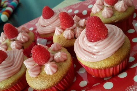 Cliquez pour zoomer ! Cupcakes à la framboise Thermomix par Muriel3008