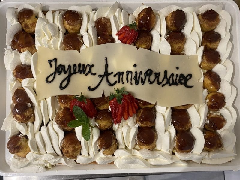 Cliquez pour zoomer ! Choux craquelin fraises chantilly Thermomix par mag13990