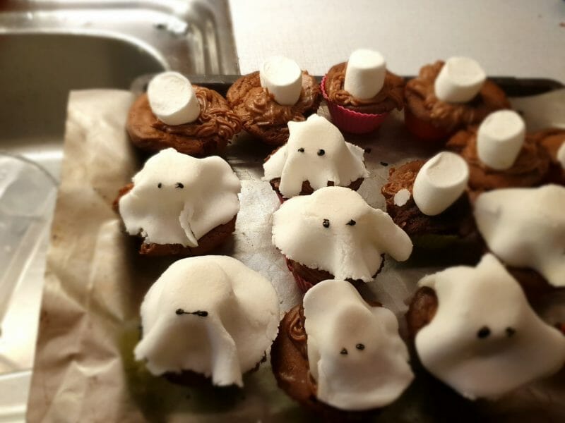 Cliquez pour zoomer ! Cupcakes fantômes Thermomix par laetitia_284